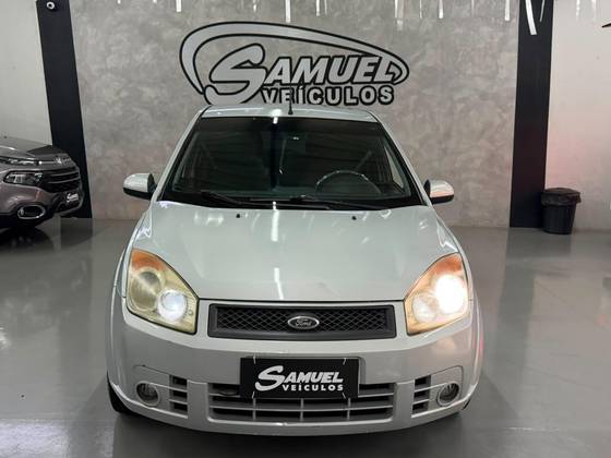 FORD FIESTA 1.0 MPI CLASS HATCH 8V FLEX 4P MANUAL FORD FIESTA 1.0 MPI CLASS HATCH 8V FLEX 4P MANUAL